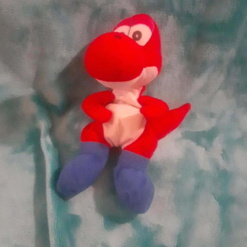 Vintage Nintendo 64 BD&A RED YOSHI Beanie Plush. No tags, Pre-loved beanbag toy